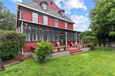 299 W Main Rd, Middletown, RI 02842 - photo 4