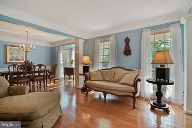 2906 Chevoit Hill Ct, Woodbridge, VA 22191 - photo 6