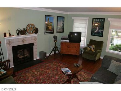 Den/Family/Great Room - Great trim work, warm-soft