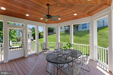 46462 Cedarhurst Dr, Sterling, VA 20165 - photo 5