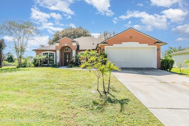 6105 Banyan St, Cocoa, FL 32927 - photo 2