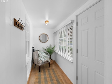 9605 NE Prescott St, Portland, OR 97220 - photo 2