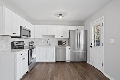 221_Lincolnshire_Rd_Columbus-28