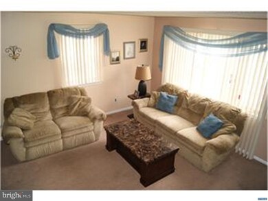 1140 Nicole Ln, Glenolden, PA 19036 - photo 3