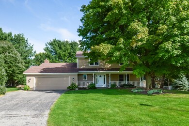 001-photo-front-view-6303241