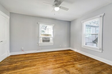 708 W Cottage St, Houston, TX 77009 - photo 6