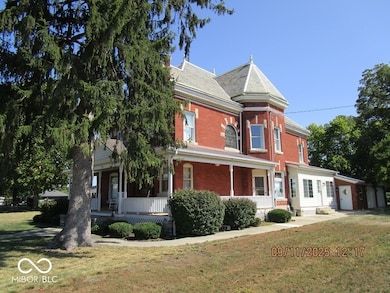 932 N Washington St, Marion, IN 46952 - photo 3