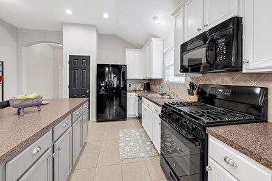 2610 Winding Creek Way, Conroe, TX 77385 - photo 7