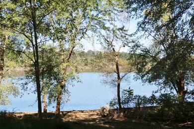 202 Rainbow Cir, Scottsville, KY 42164 - photo 3