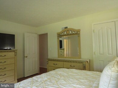 11 Trenton Ct unit 21, Littlestown, PA 17340 - photo 4