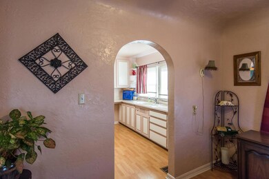 2563 Old Eureka Way, Redding, CA 96001 - photo 5