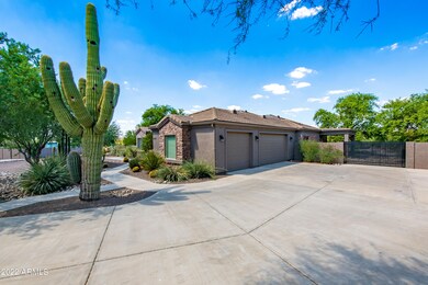 003_Garage & RV Gate