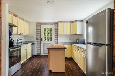 21255 15th Ave S, Des Moines, WA 98198 - photo 5