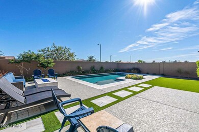 20221116201116684871000000-o