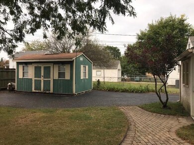 89 Demorest Rd, Columbus, OH 43204 - photo 7