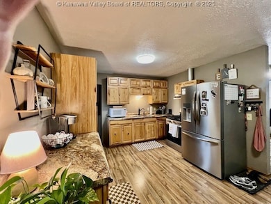 39 Savannah Ln, Elkview, WV 25071 - photo 7