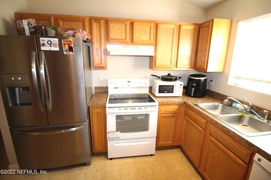 8484 Kona Ave, Jacksonville, FL 32211 - photo 7