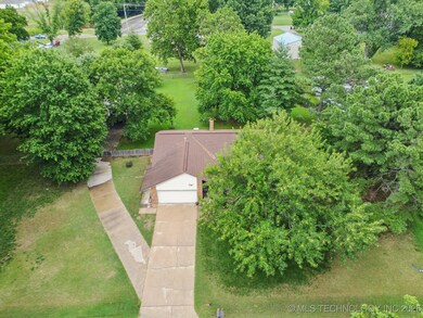 6713 S 256th East Ave, Broken Arrow, OK 74014 - photo 4