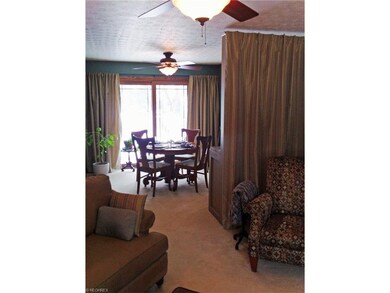 DINING AREA WITH SLIDING DOORS TO DECK