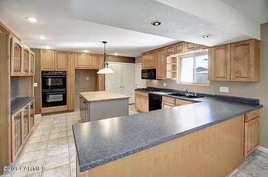 2827 Cortez_430kitch