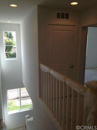 U[stairs hallway