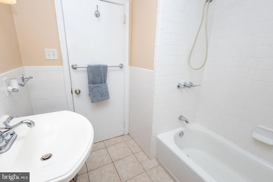 413 Norfolk Rd, Flourtown, PA 19031 - photo 7