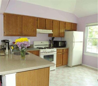 49 Beacon Place, Trenton, NJ 08691 - photo 3