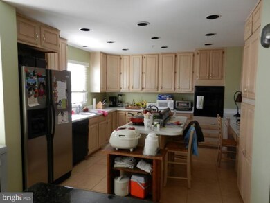 12660 Granite Ridge Dr, North Potomac, MD 20878 - photo 5