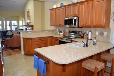 3961 Melbourne Dr, Columbus, IN 47203 - photo 6