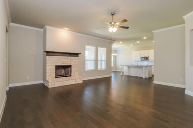 128 Independence Dr, Joshua, TX 76058 - photo 4