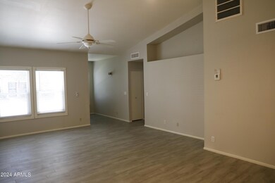 926 E Vaughn Ave, Gilbert, AZ 85234 - photo 3