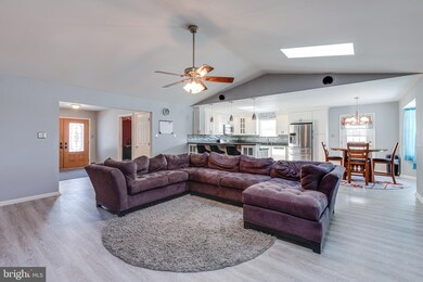 43 County Ave, Maple Shade, NJ 08052 - photo 4