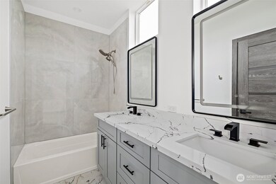 9745 57th Ave S unit C, Seattle, WA 98118 - photo 5