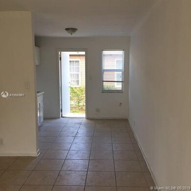 726 21st St unit 2, West Palm Beach, FL 33407 - photo 2