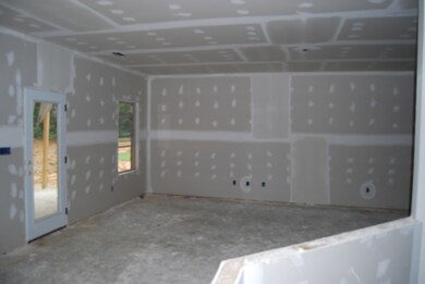 253 Laurel Springs Dr, Macon, GA 31206 - photo 2