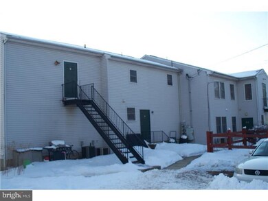 415 W 7th St, Lansdale, PA 19446 - photo 4