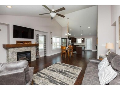 941 S 16th St, Adel, IA 50003 - photo 4