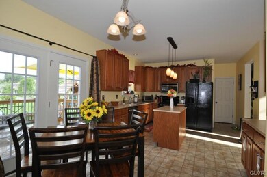 3853 Rittenhouse Rd, Macungie, PA 18062 - photo 7