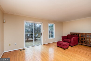 9385 Breamore Ct, Laurel, MD 20723 - photo 6