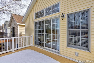 7-web-or-mls-913 Bluff Creek Dr, Grand H