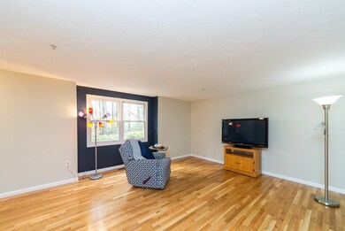 54 Pinecrest Village unit 54, Hopkinton, MA 01748 - photo 7