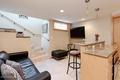 Living/Kitchen