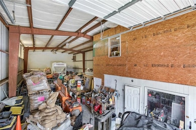 301 Magistrate St, Chalmette, LA 70043 - photo 3