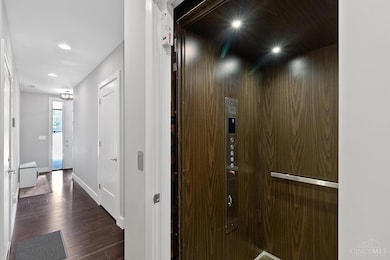 3572 Handman Ave, Cincinnati, OH 45226 - photo 6