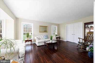 7801 Wingate Dr, Glenn Dale, MD 20769 - photo 5