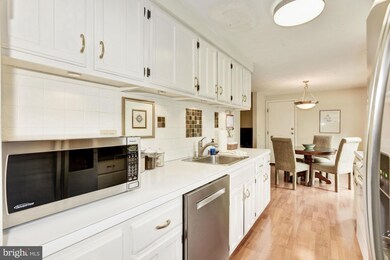 1592 Andover Ln, Frederick, MD 21702 - photo 6