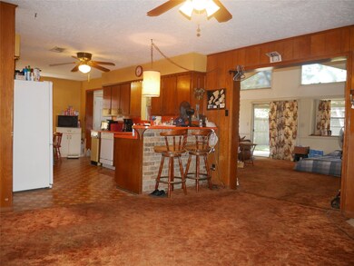 9767 Rambling Trail, Houston, TX 77089 - photo 4