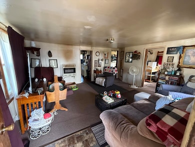 230 W 2nd St, Mountain View, MO 65548 - photo 3