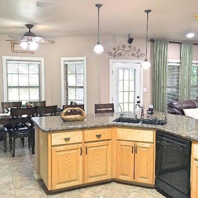 915 Amethyst Dr, Weslaco, TX 78596 - photo 7