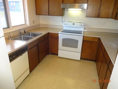 2802 W 26th Ave unit 3, Anchorage, AK 99503 - photo 2